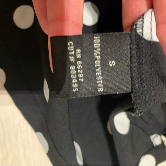 BCBG top Small - Picture 6 of 7